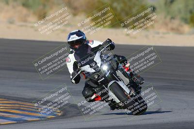 media/Dec-18-2022-SoCal Trackdays (Sun) [[8099a50955]]/Turn 10 (140pm)/